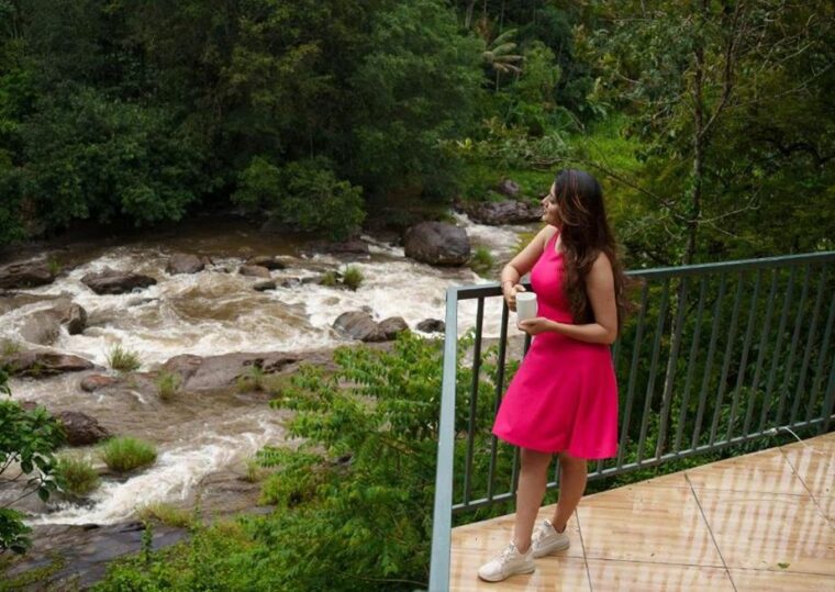 Munnar Riverside Honeymoon Escape — photo 5