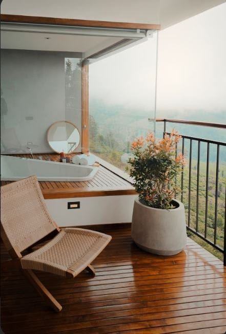 The Luxe Valley Escape — photo 2